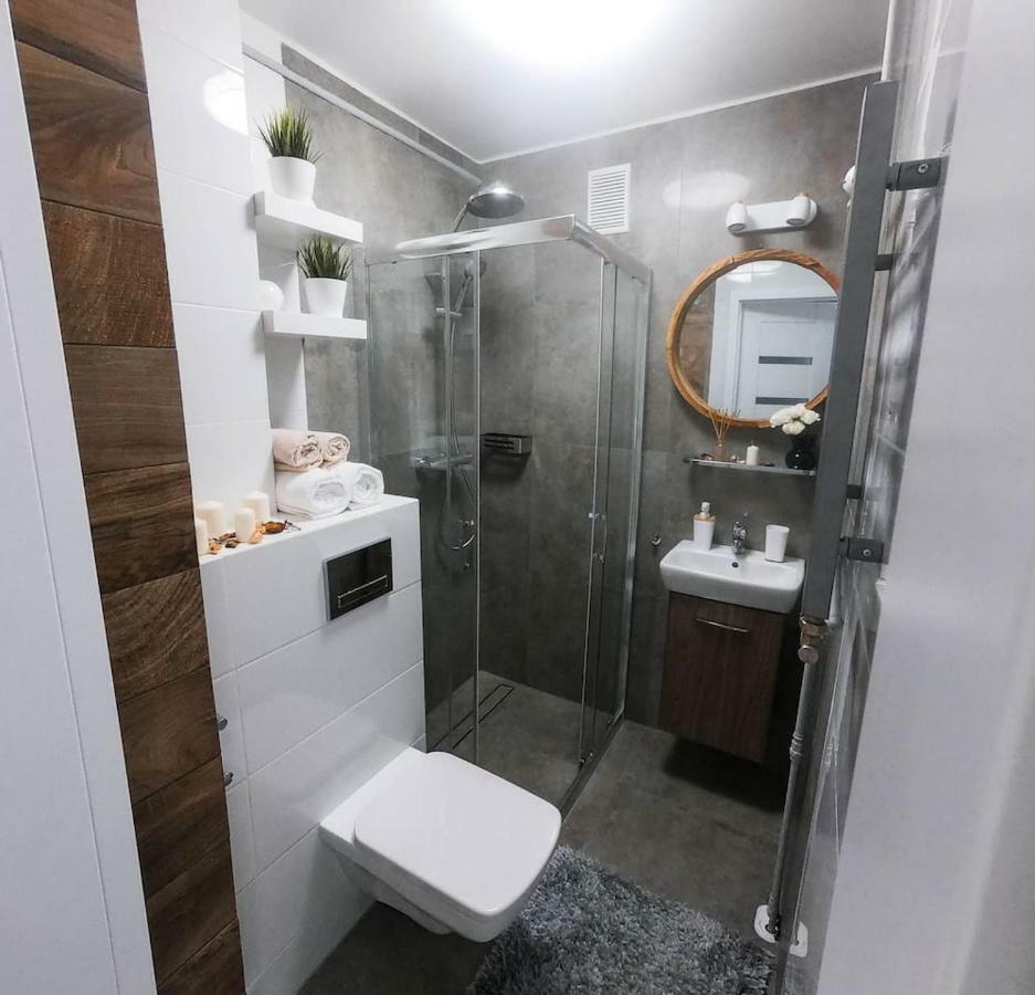 New Apartment - 300 M Town Hall - 3 Rooms - 7 People Vratislav Exteriér fotografie