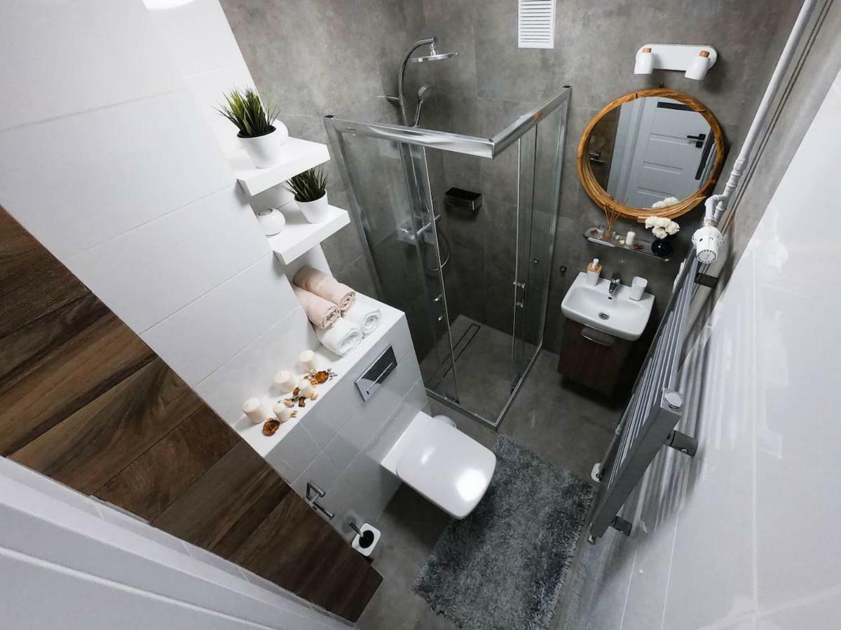 New Apartment - 300 M Town Hall - 3 Rooms - 7 People Vratislav Exteriér fotografie