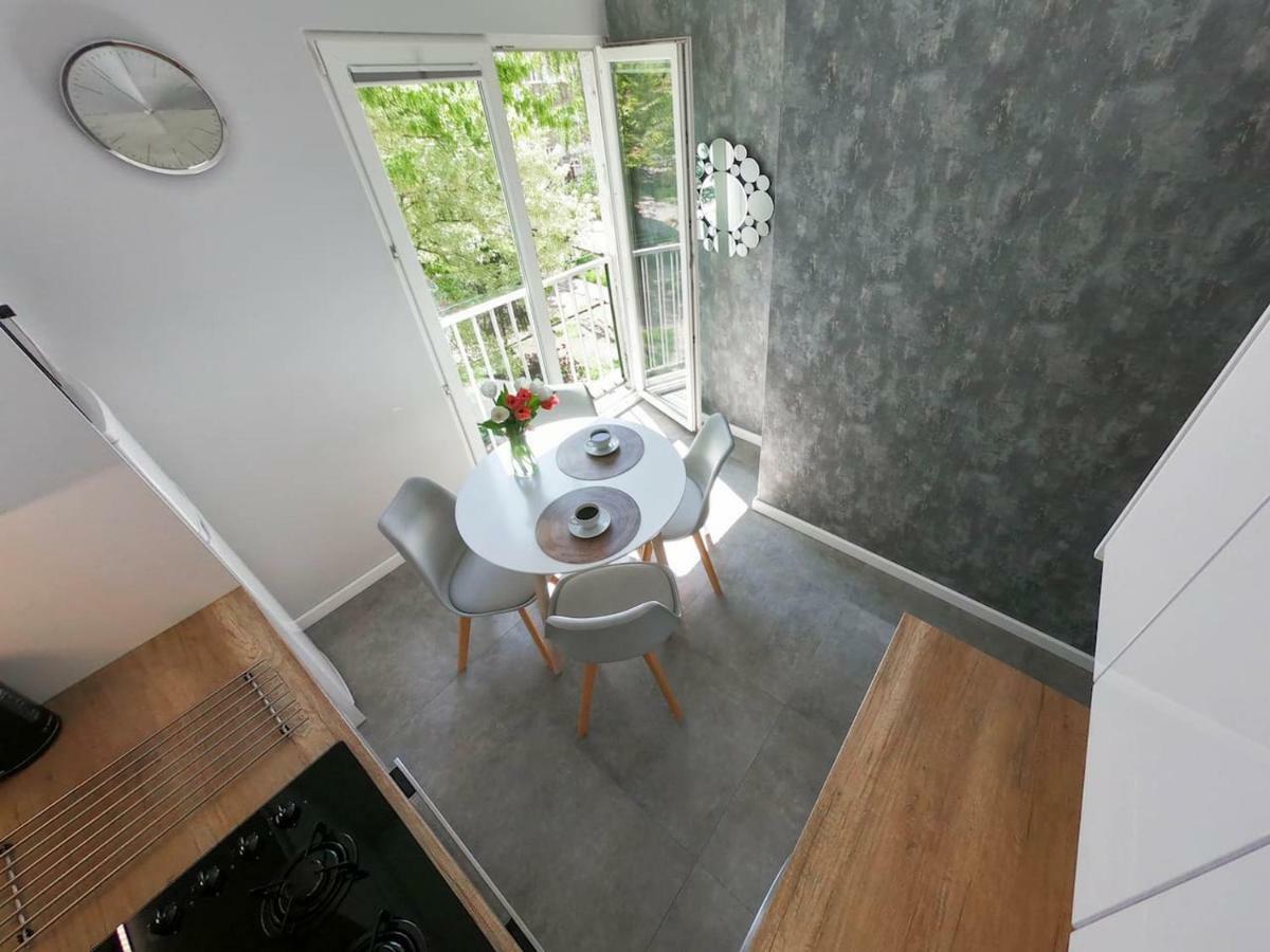 New Apartment - 300 M Town Hall - 3 Rooms - 7 People Vratislav Exteriér fotografie