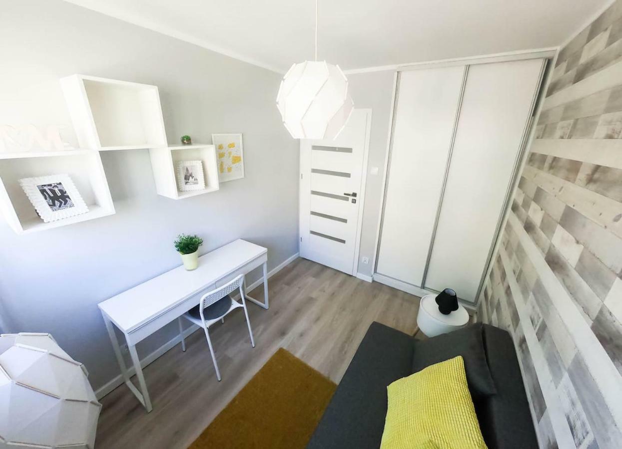 New Apartment - 300 M Town Hall - 3 Rooms - 7 People Vratislav Exteriér fotografie