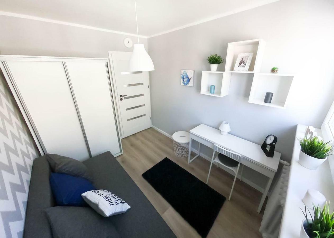 New Apartment - 300 M Town Hall - 3 Rooms - 7 People Vratislav Exteriér fotografie